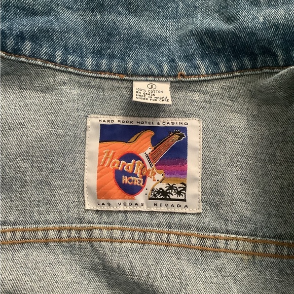 VINTAGE 90’S HARD ROCK HOTEL LAS VEGAS UNISEX DENIM JACKET - Picture 4 of 8